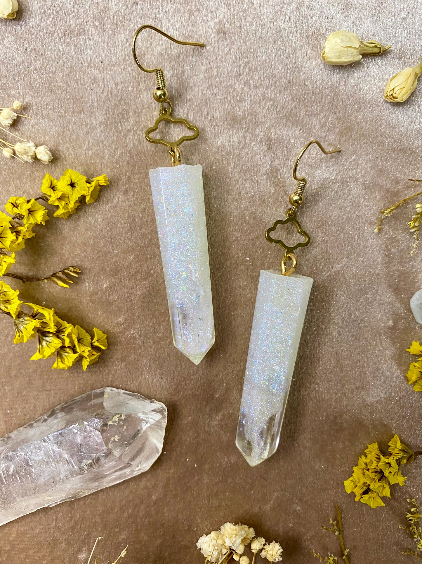 Dreamy Cloud Crystal Earrings