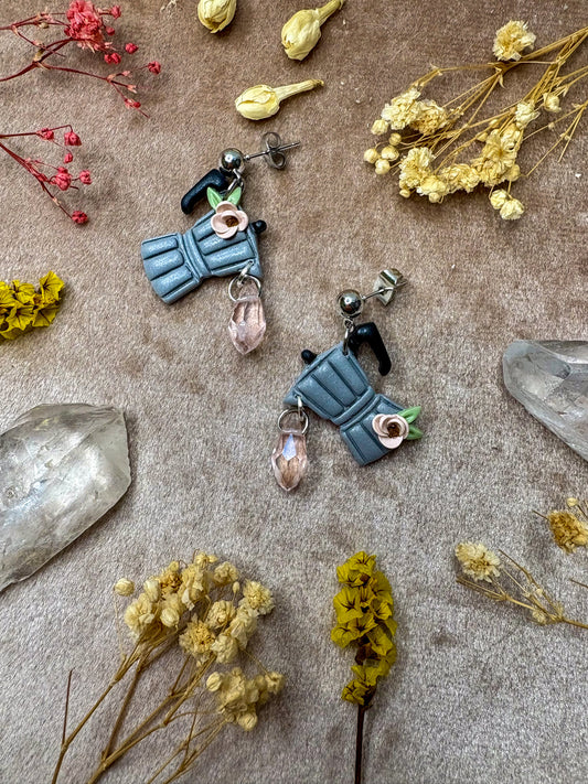 Drop of Coffee Midi Earrings (Gray)