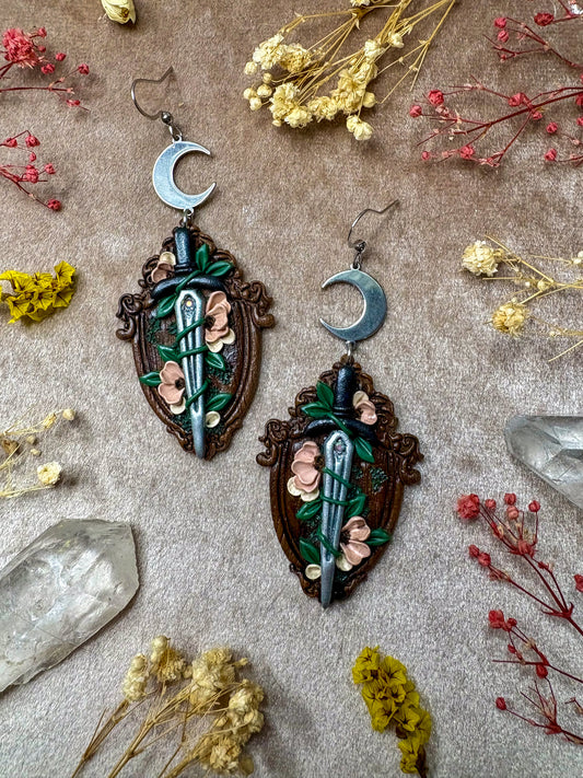 Floral Sword Frame Earrings (Silver)