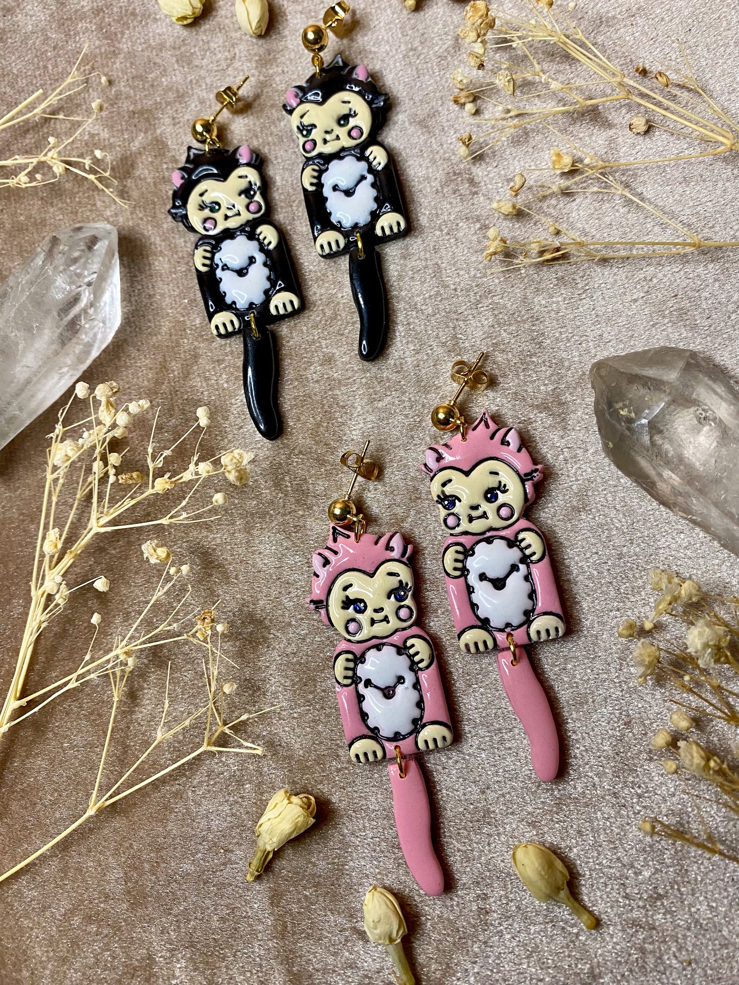 Retro Cat Clock Earrings