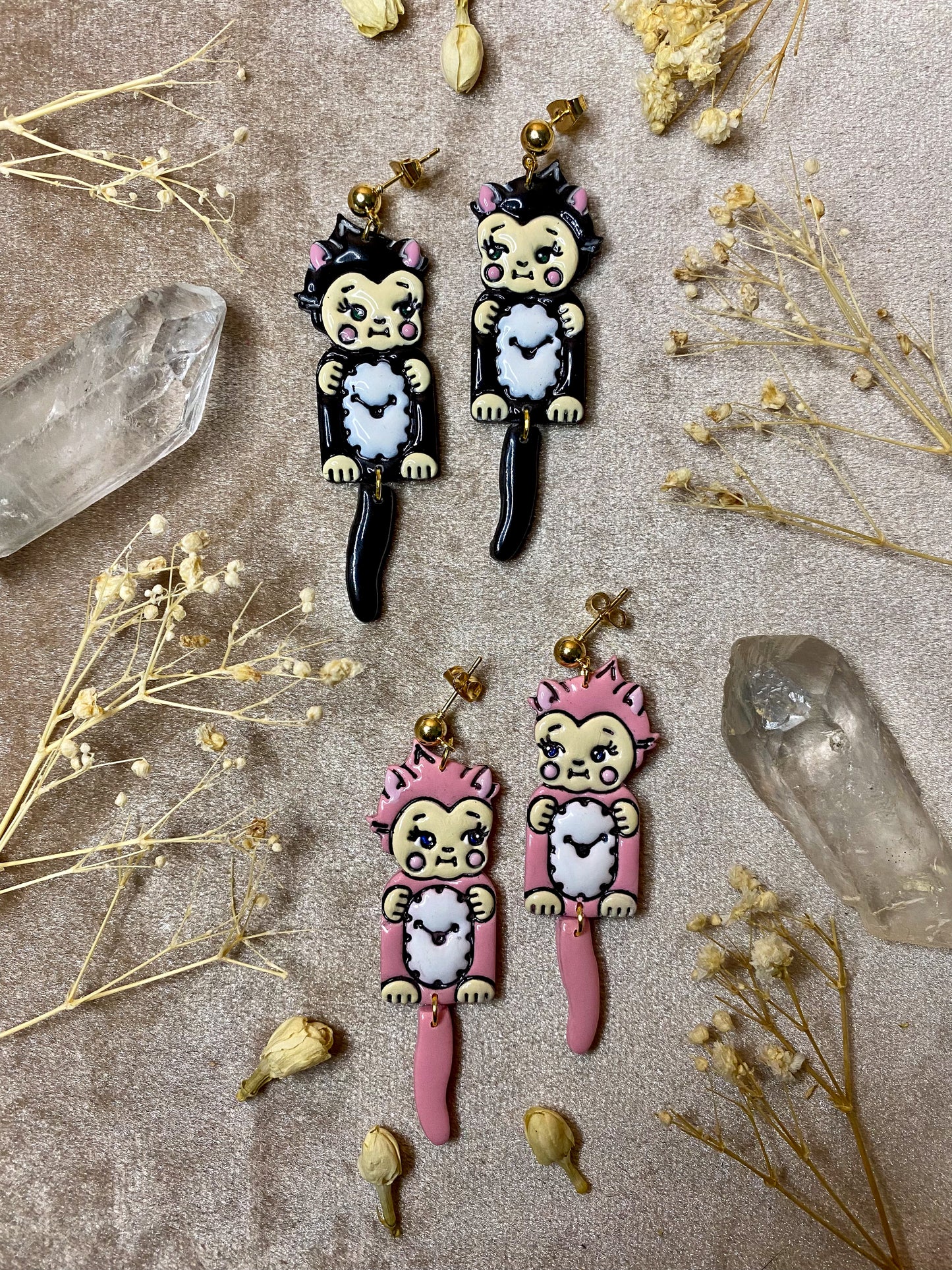 Retro Cat Clock Earrings