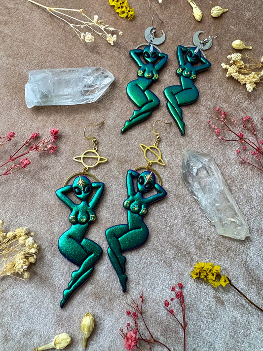 Alien Pin-Up Earrings