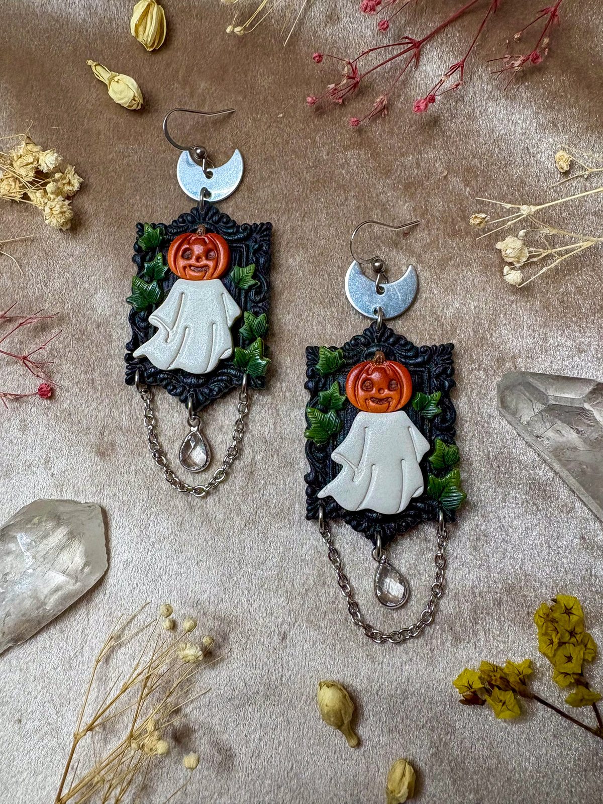 Pumpkin Ghoul Frame Earrings