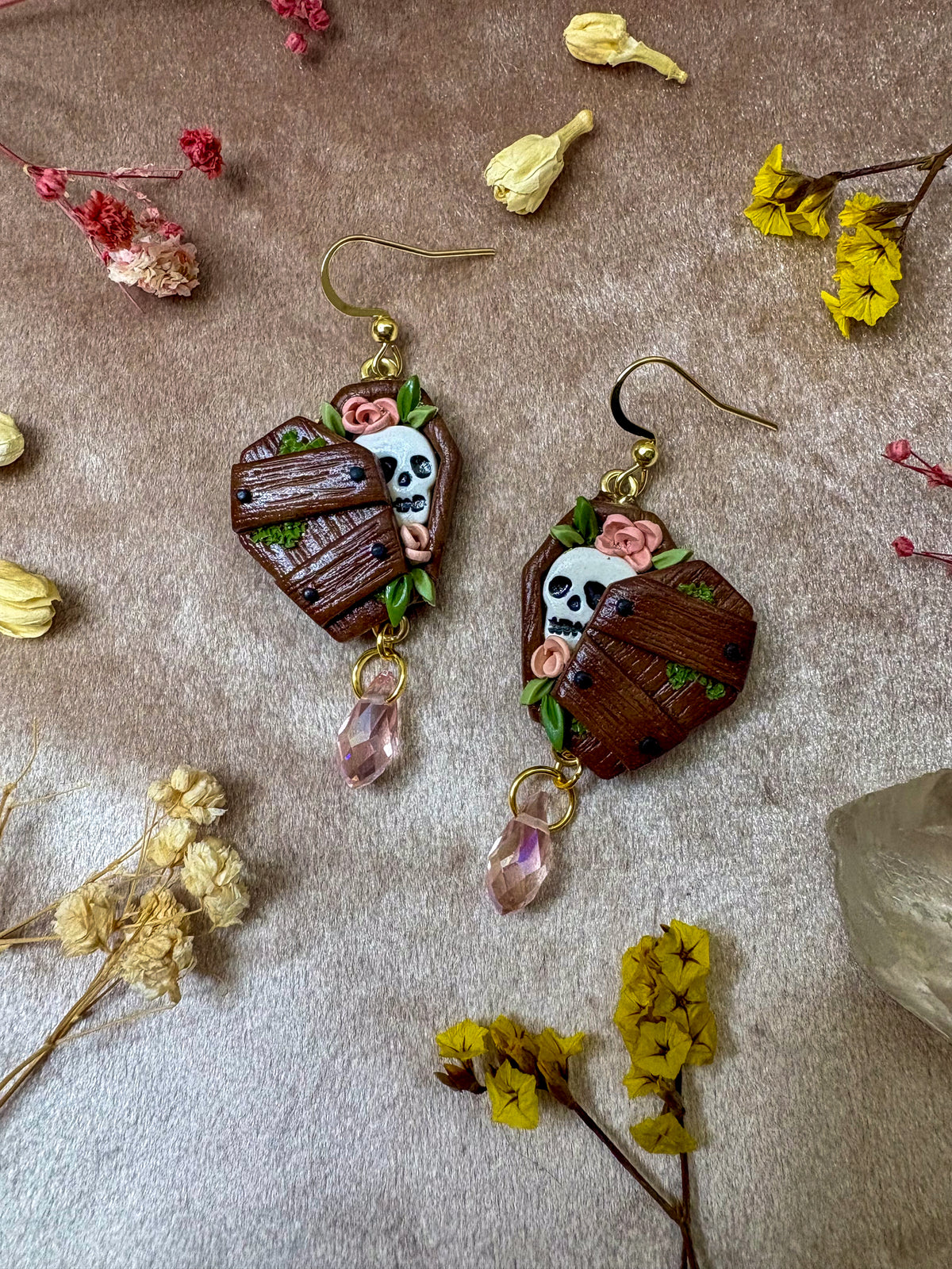 Peek-a-Boo Skull Coffin Earrings
