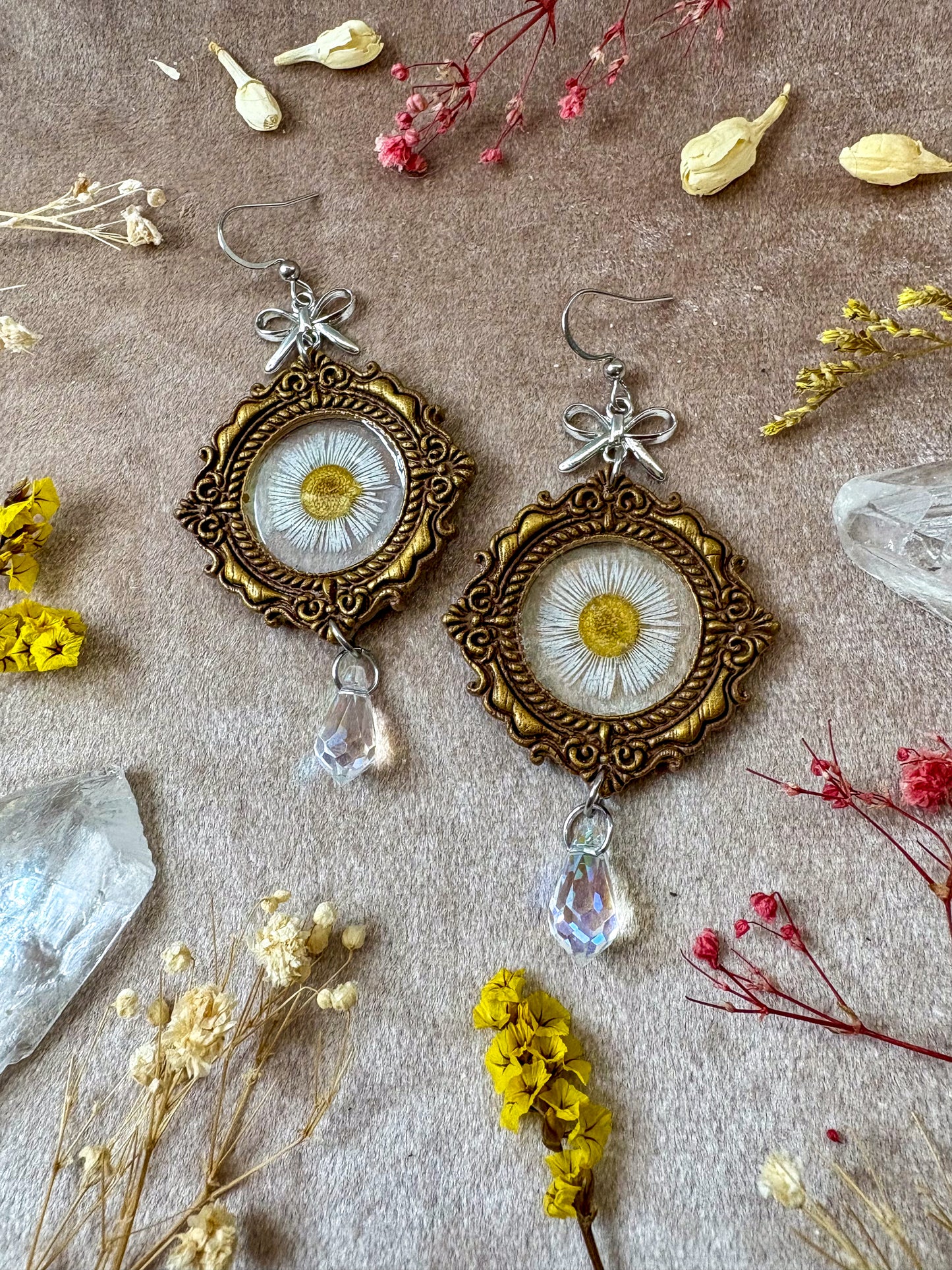 Delicate Daisy Frame Earrings