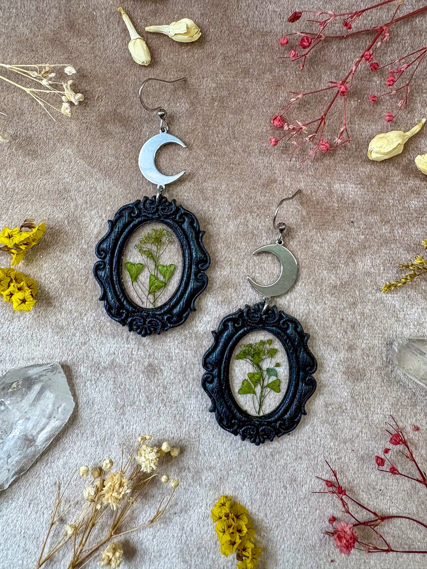Floral Black Vintage Frame Earrings
