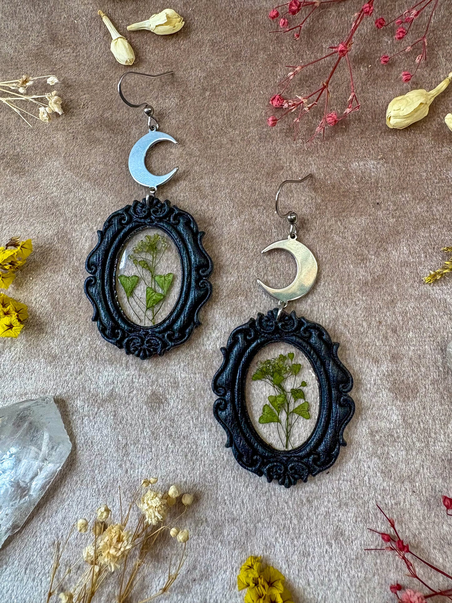 Floral Black Vintage Frame Earrings
