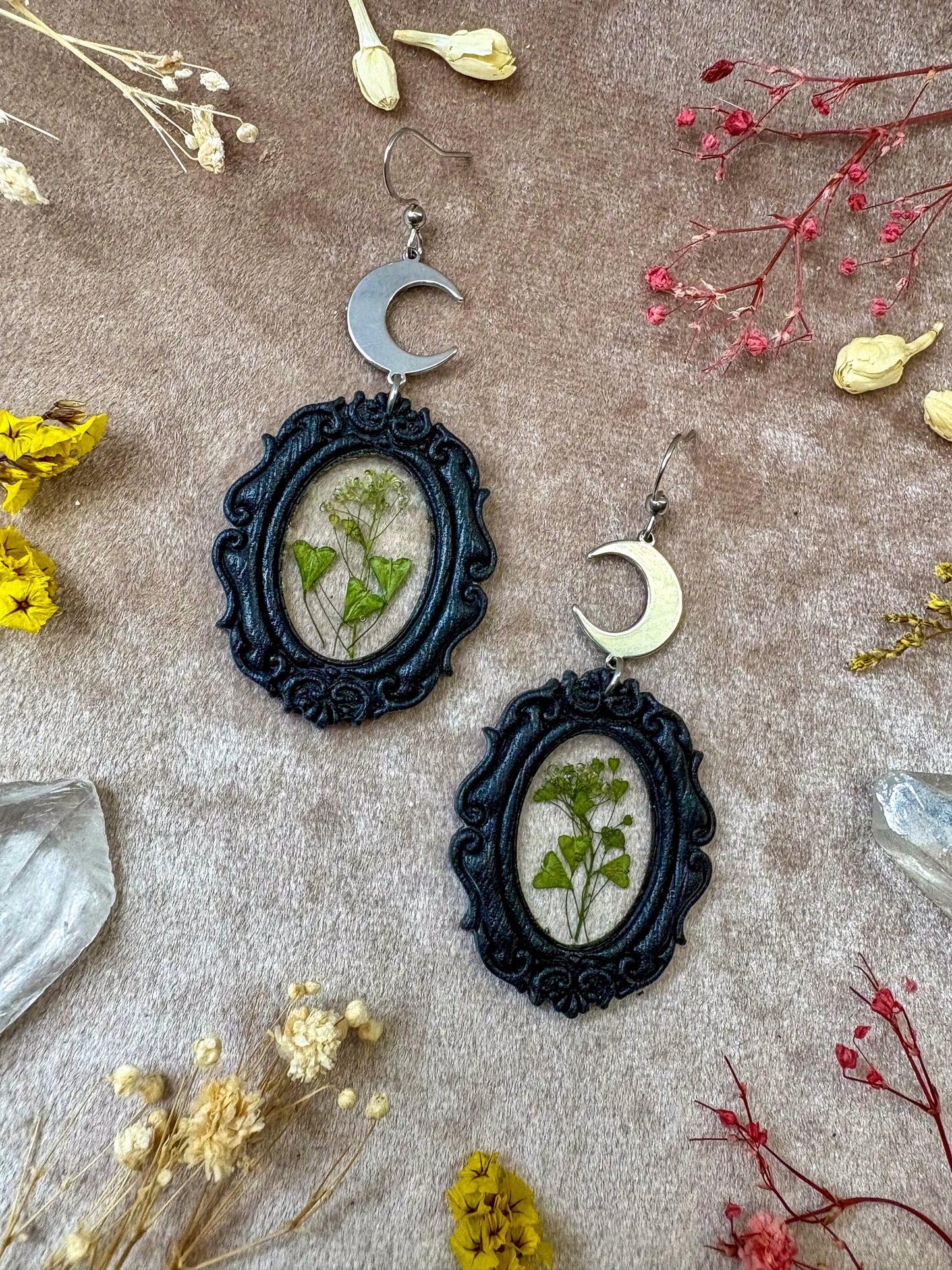 Floral Black Vintage Frame Earrings