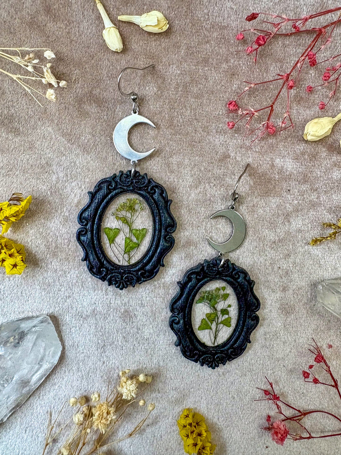Floral Black Vintage Frame Earrings