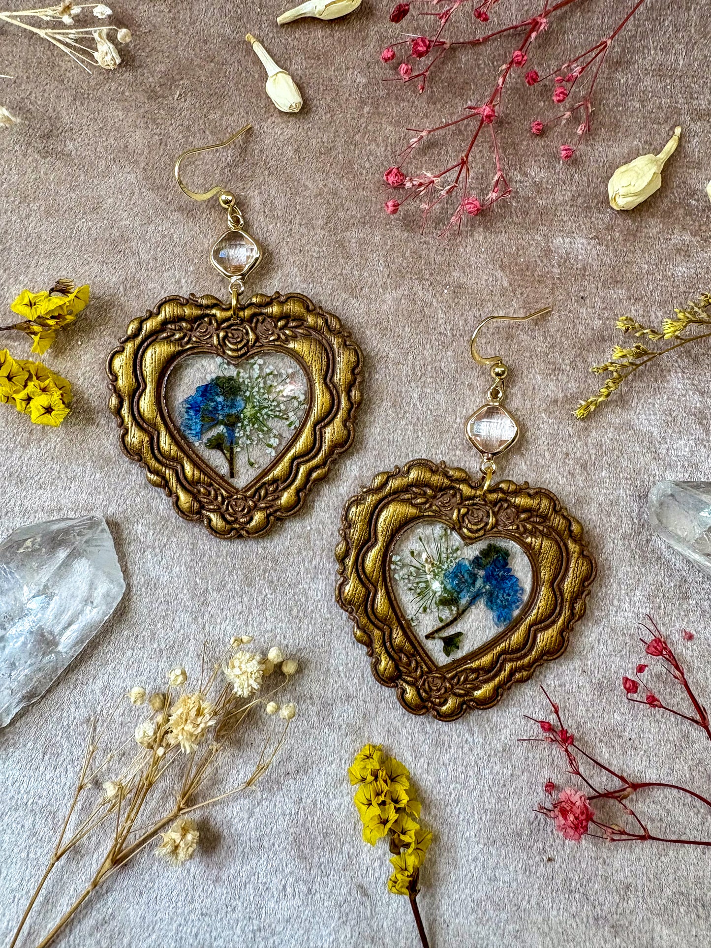 Golden Vintage Heart Frame Earrings