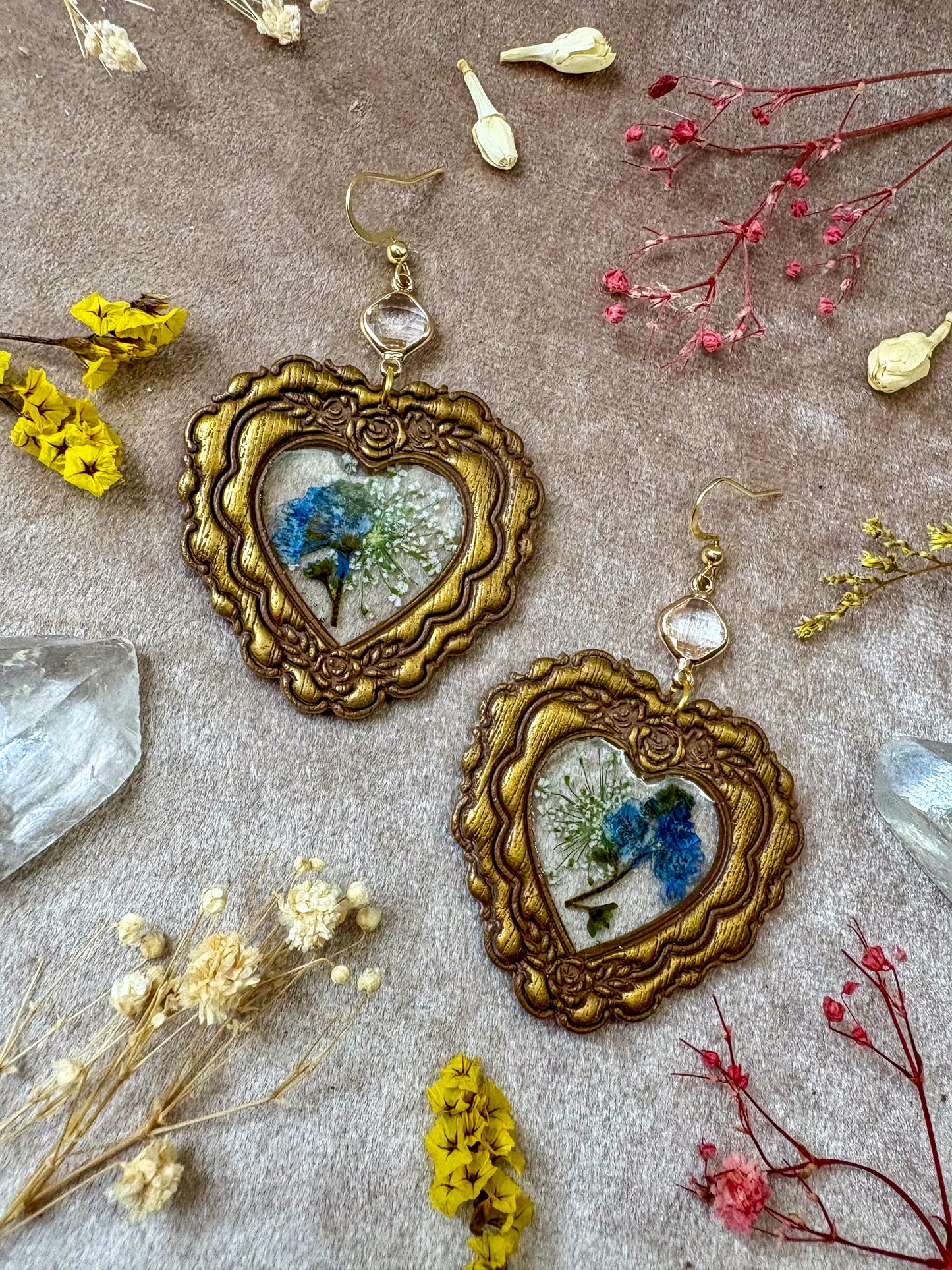 Golden Vintage Heart Frame Earrings