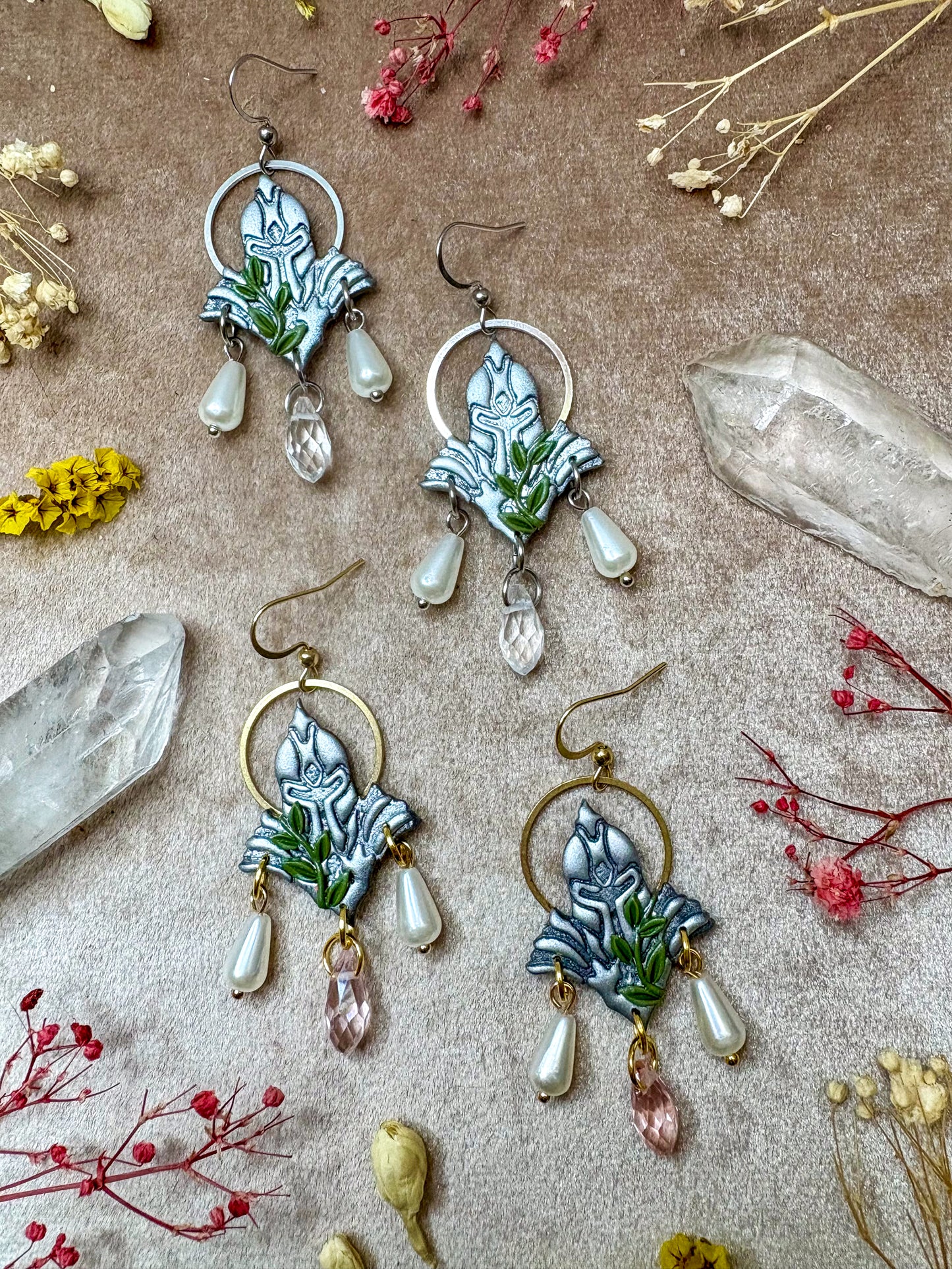 Pearly Knight Earrings