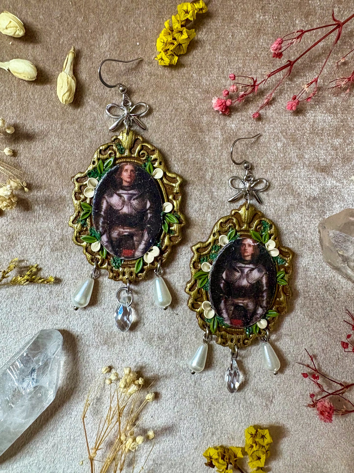 Millais' "Joan of Arc" Frame Earrings