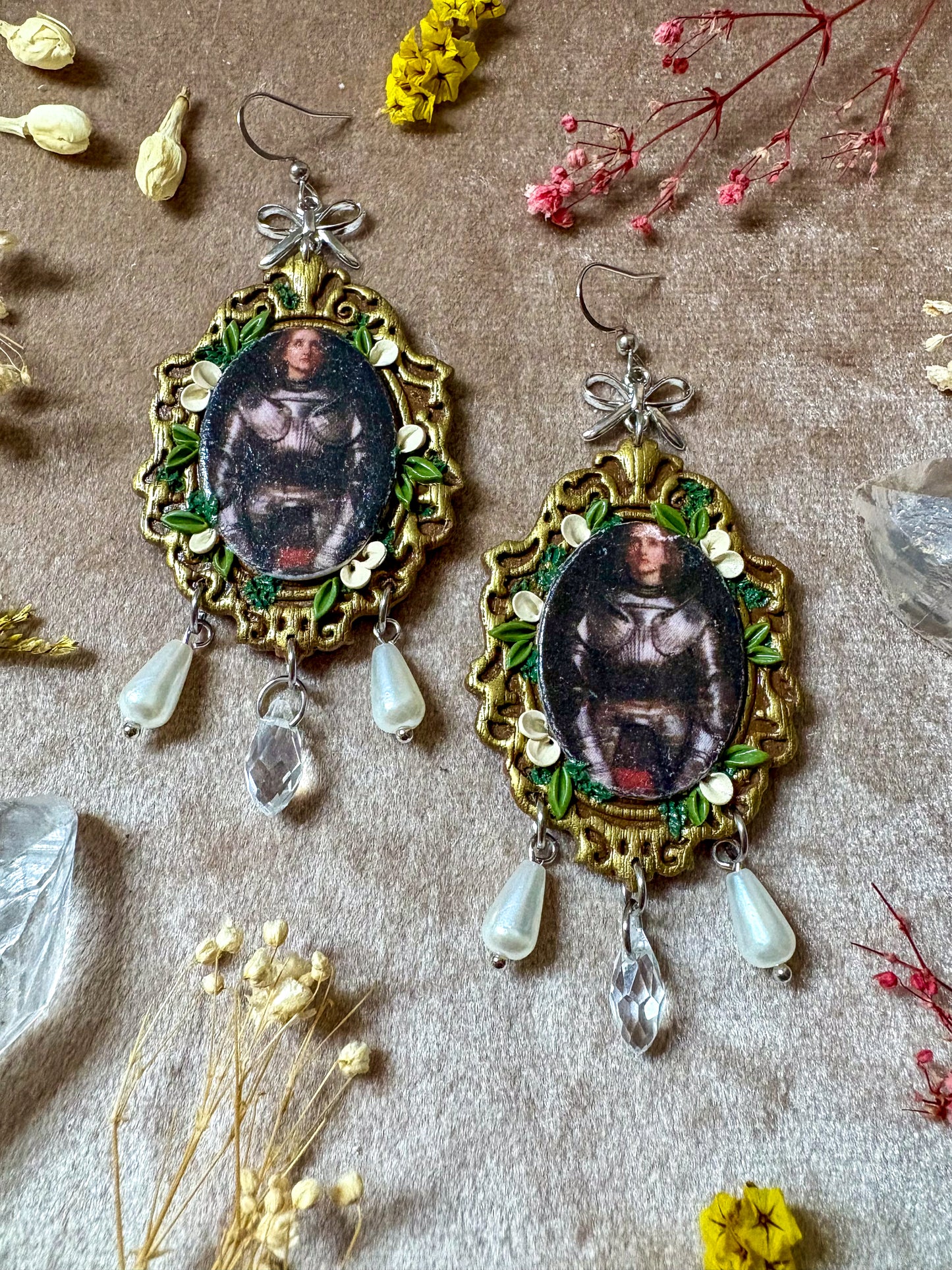 Millais' "Joan of Arc" Frame Earrings