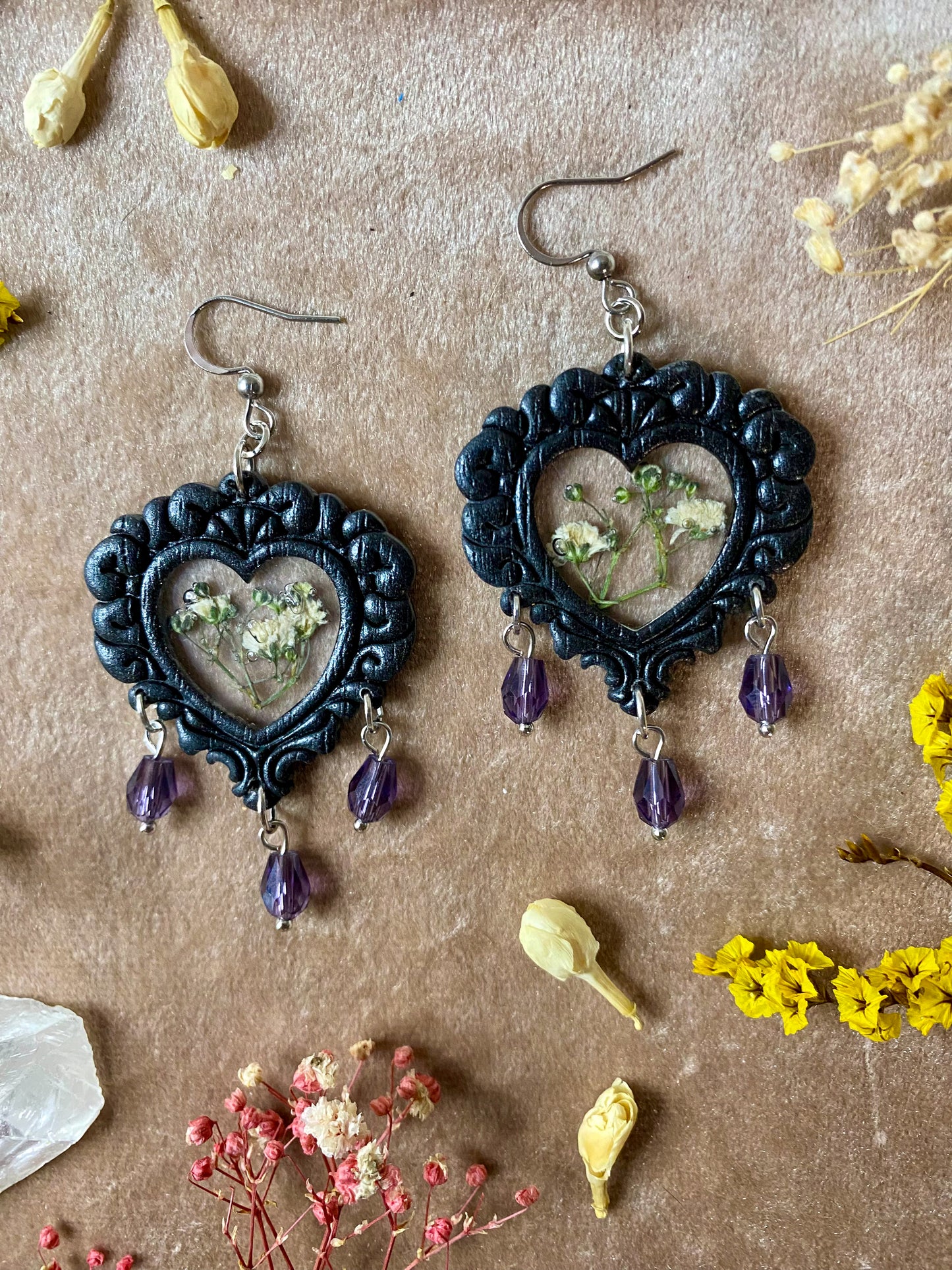 Black Heart Floral Frame Earrings