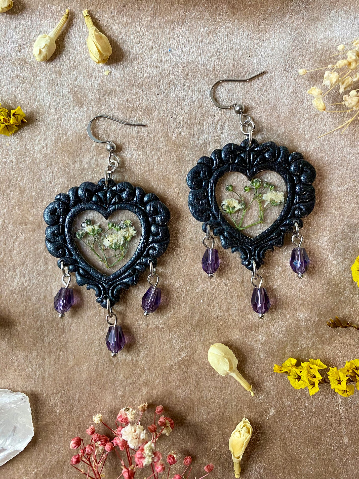 Black Heart Floral Frame Earrings