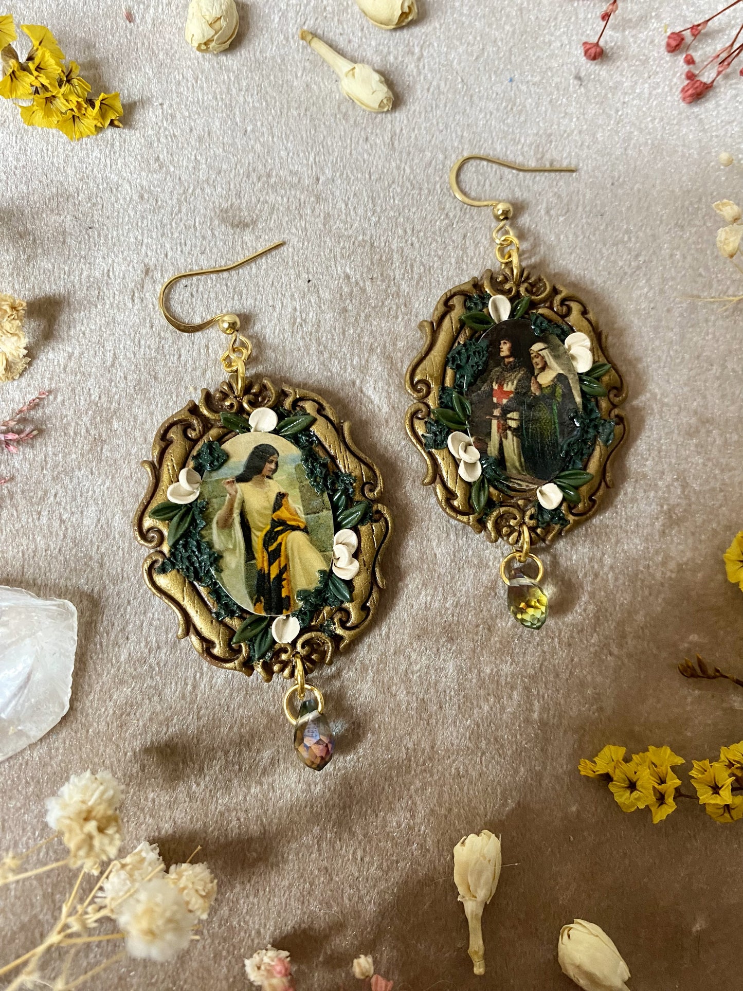 Medieval Couple Frame Earrings