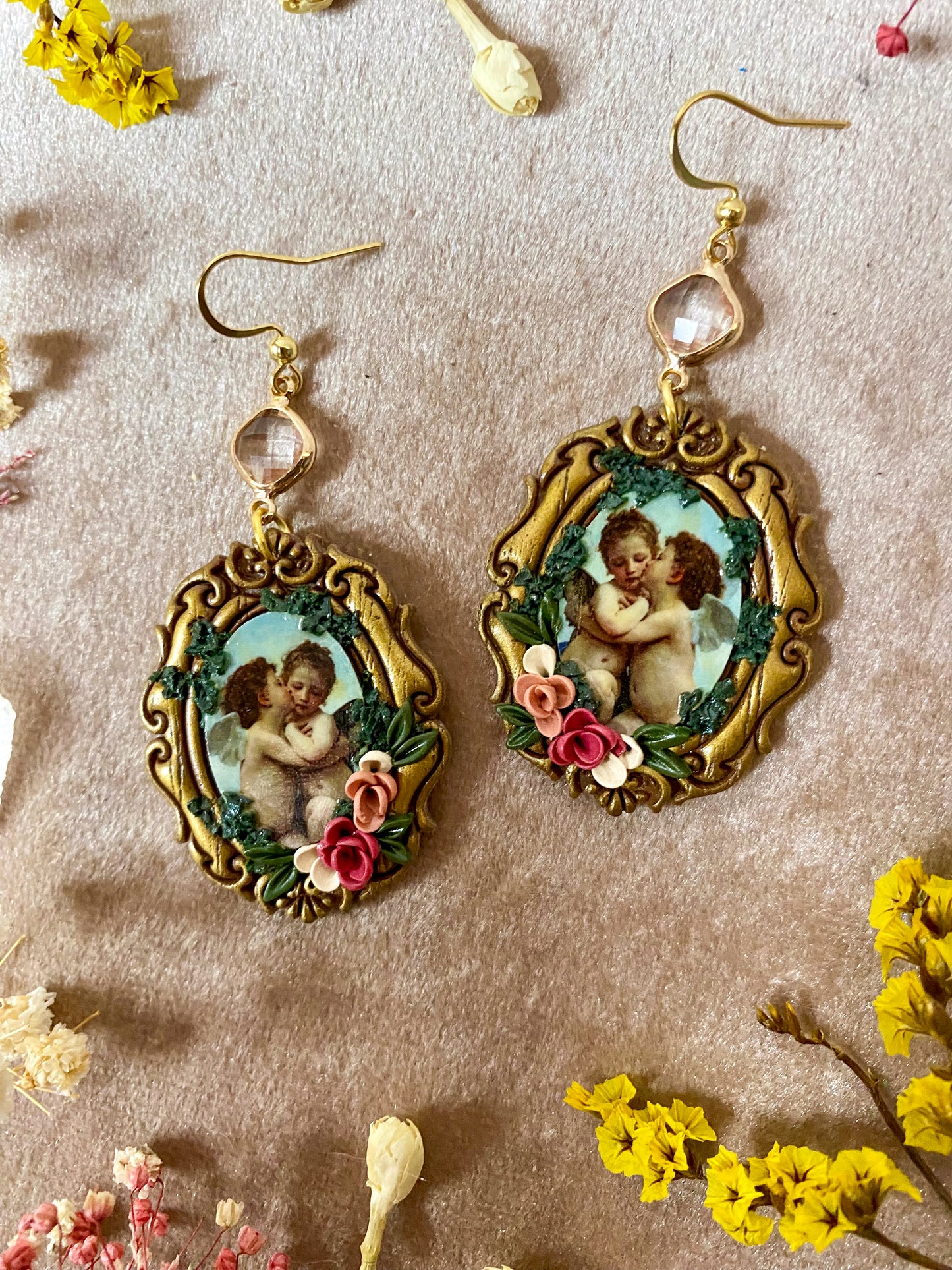 Bouguereau's "L'Amour et Psyche, enfants" Frame Earrings