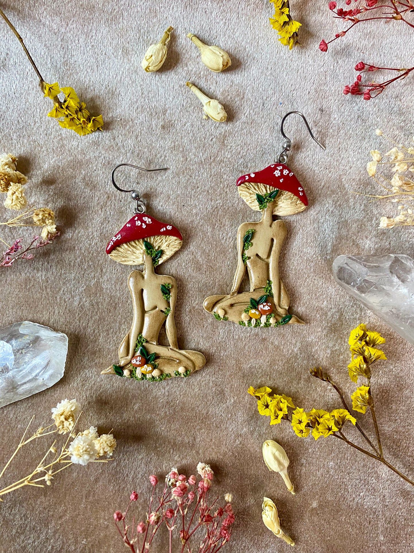 Red Cap Kneeling Mushroom Lady Earrings