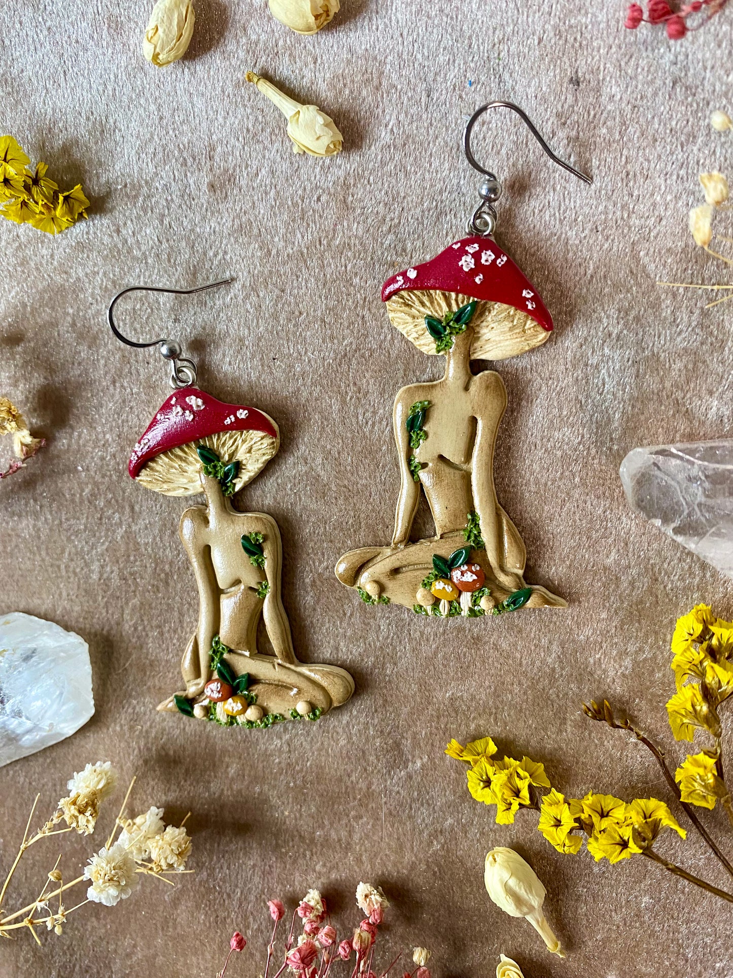 Red Cap Kneeling Mushroom Lady Earrings