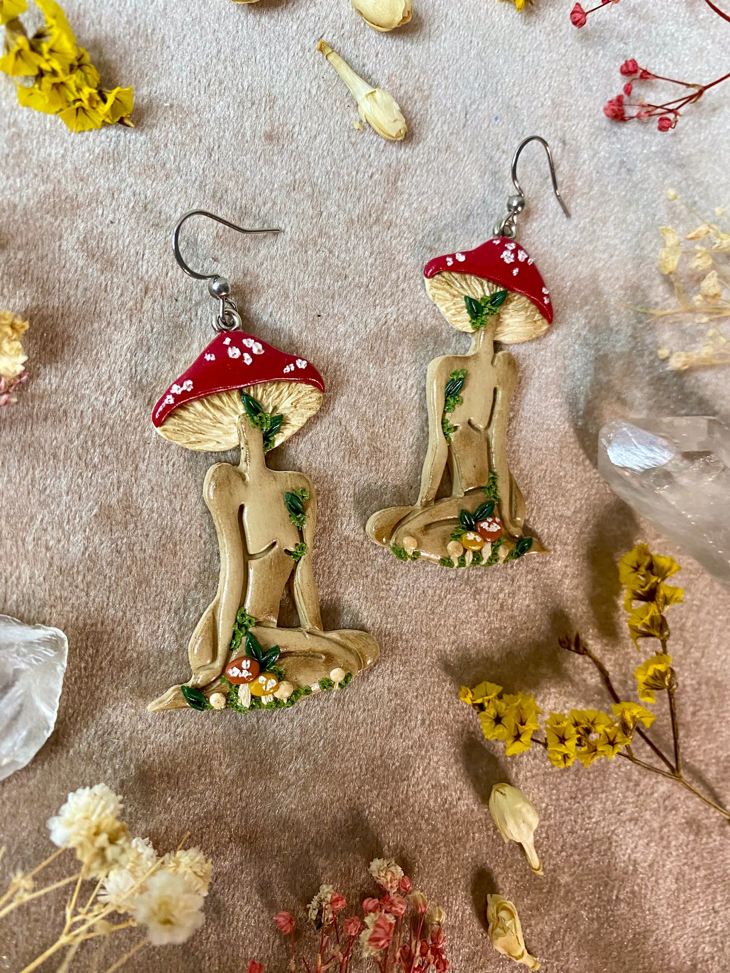 Red Cap Kneeling Mushroom Lady Earrings