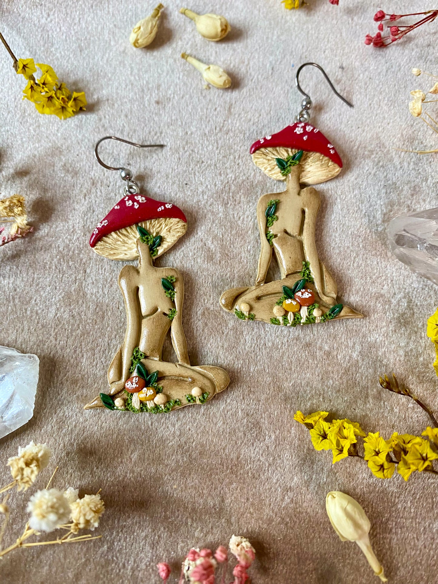 Red Cap Kneeling Mushroom Lady Earrings