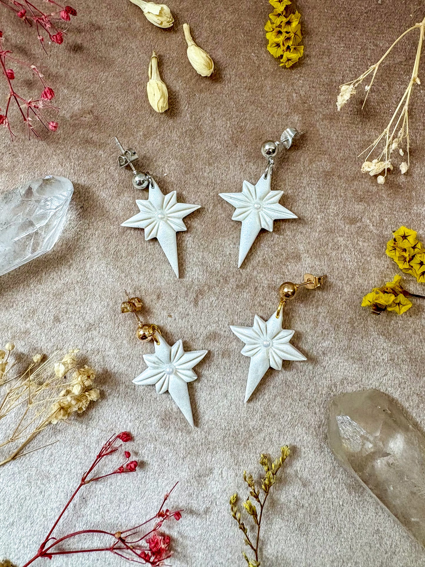 Pearly North Star Midi Dangle