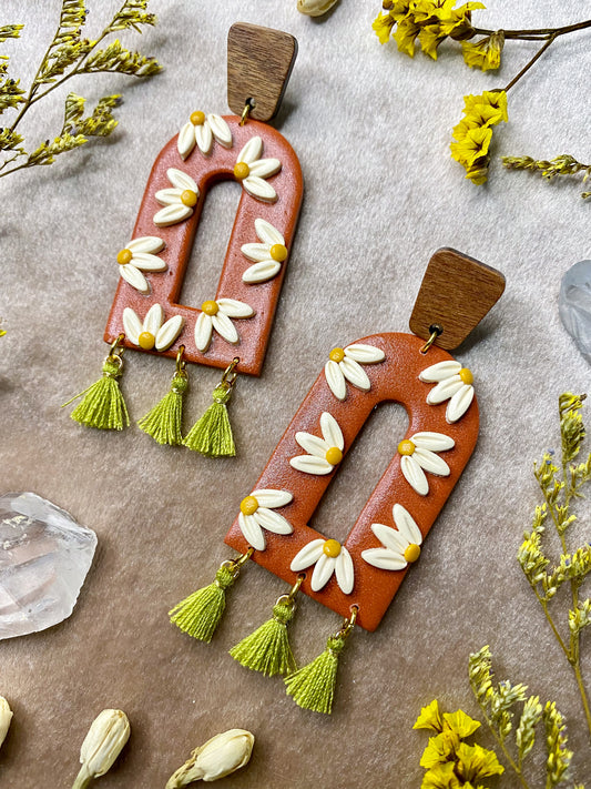 Ivory Petal Arch Earrings